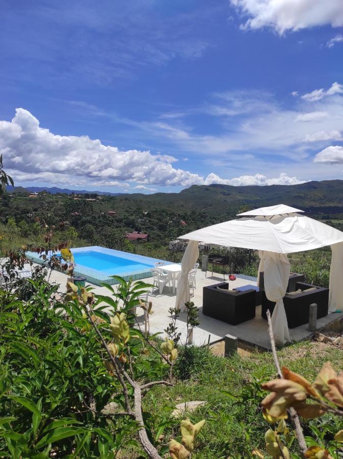 Casa De Maitreya - Piscina, Ar Condicionado Hotel Alto Paraiso de Goias Luaran gambar